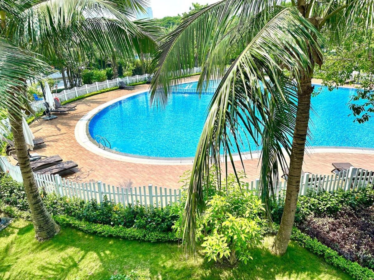Delux With Swimming, Gym, Private Walking Lake, Gardens * Hà Nội
