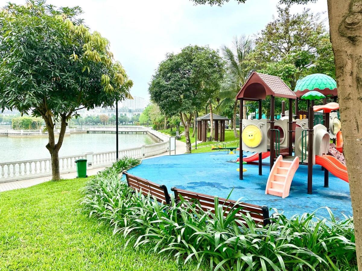 Delux With Swimming, Gym, Private Walking Lake, Gardens Căn hộ